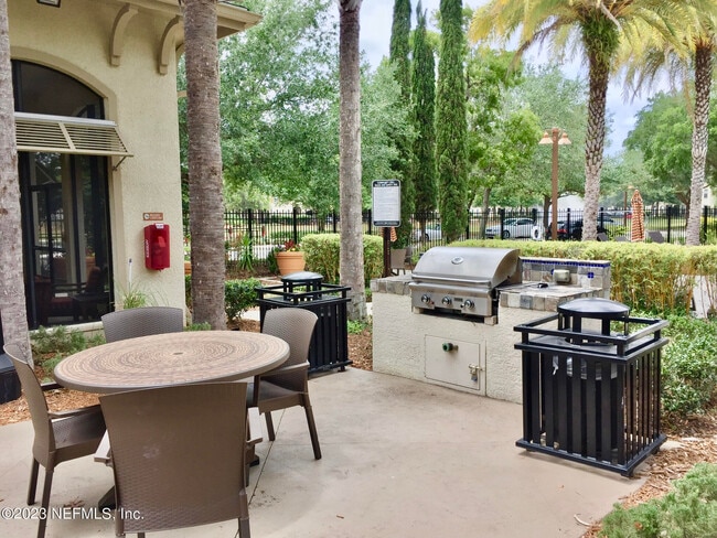 Building Photo - 12700 Bartram Park Blvd