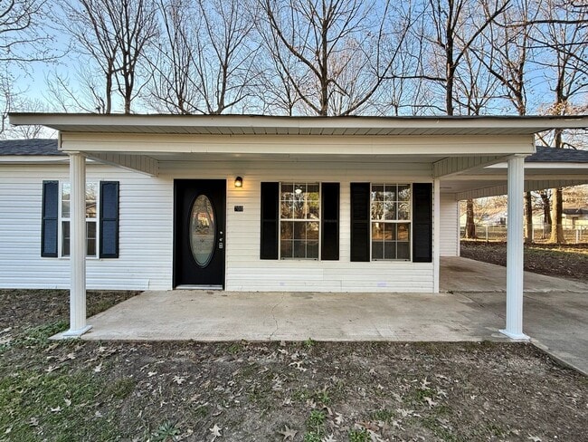 Building Photo - 3 Bedroom/2 Bathroom Home in Paragould AR - $1,275/month