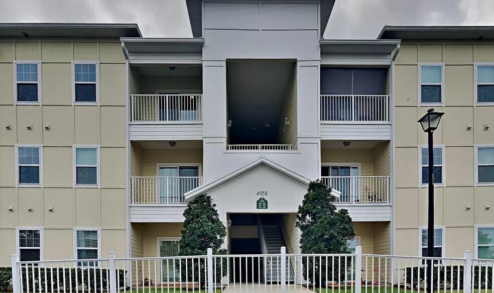 Building Photo - 4958 Key Lime Dr