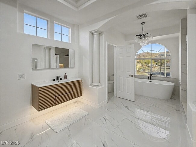 Building Photo - 871 Rainbolt Ln