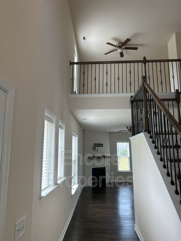 Building Photo - 2680 Impulsion Dr