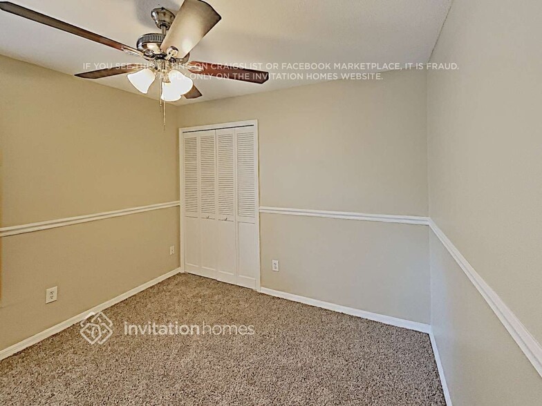 Building Photo - 2436 Delbarton Ave