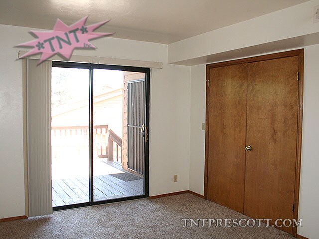 Building Photo - Pine Creek Estates Townhome