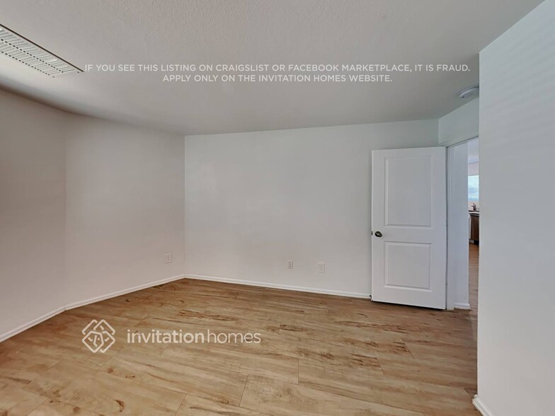 Building Photo - 24030 Laurel Farms Dr