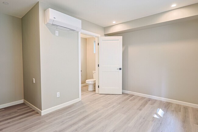 Building Photo - Luxury new construction 4 bed/4 bath in a ...