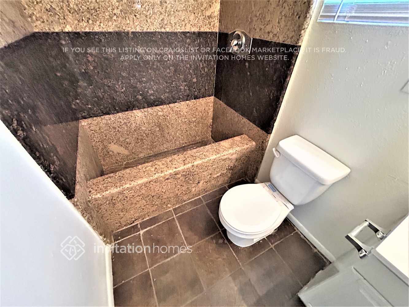 Building Photo - 4319 N 79th Dr