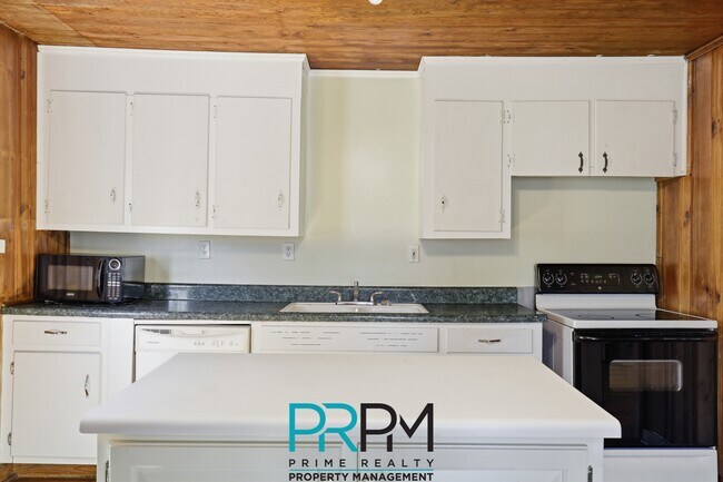 Building Photo - 101 Bagwell Dr