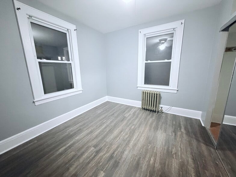 Building Photo - 75 Mount Prospect Ave