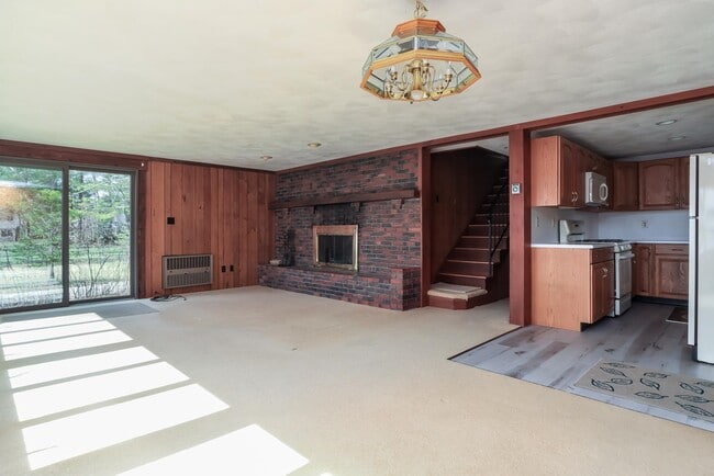 Building Photo - 7 Howards Grove Rd