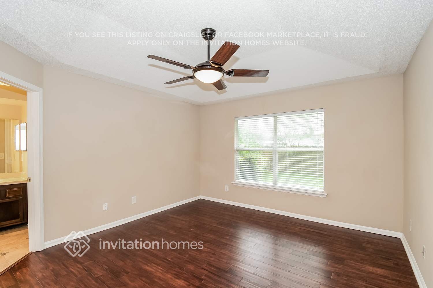 Building Photo - 277 Maplewood Dr