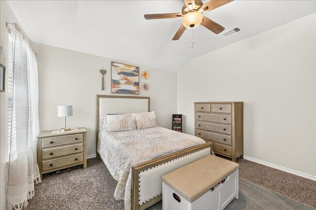 Building Photo - 7749 Bronco Buster Dr