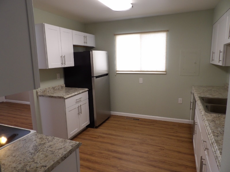 Building Photo - 5486 Mira Loma Cir