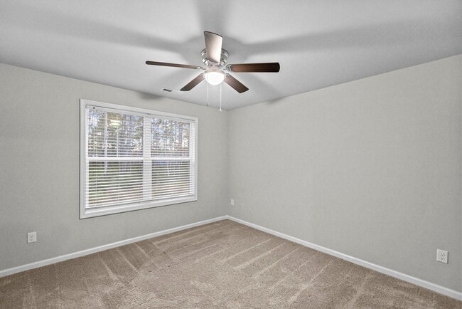 Building Photo - 50% off the first months rent if a lease is signed by 1/15