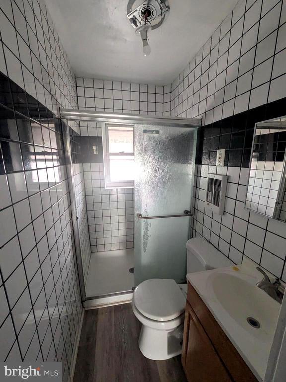 Building Photo - 1825 E Harold St