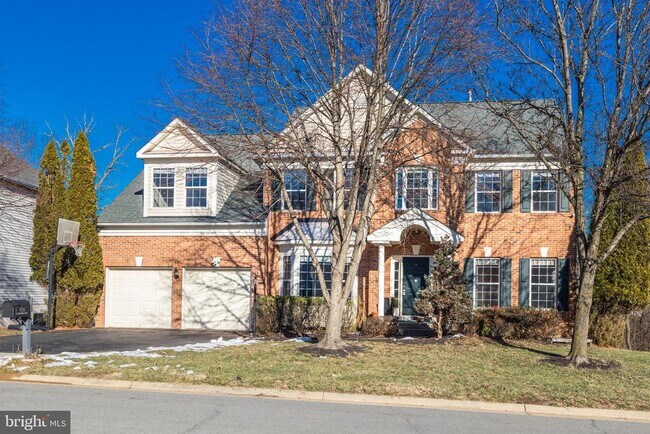 Building Photo - 43258 Meadowood Ct