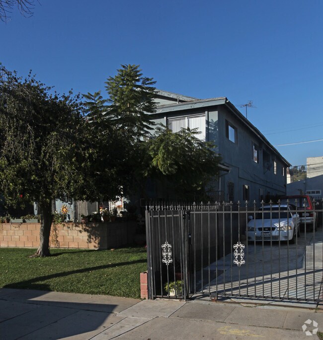 Building Photo - 5307-5309 Lincoln Ave