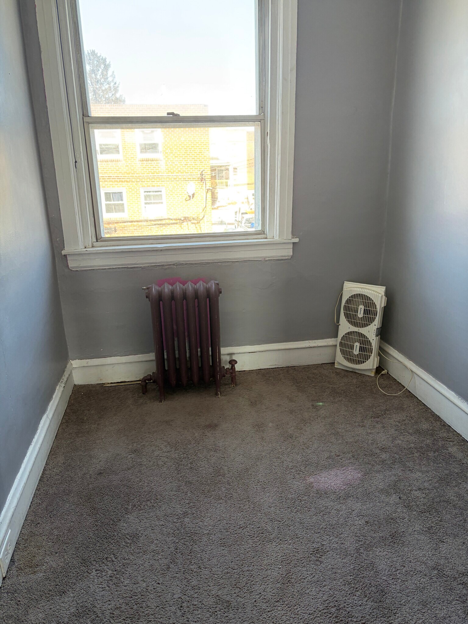 Building Photo - 7159 Radbourne Rd