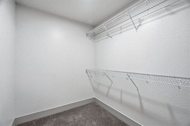 Building Photo - 1816 N 15th St