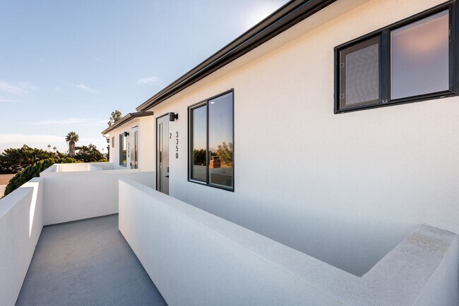 Building Photo - Upscale Living Awaits: Brand-New Luxury One-Bedroom Apartment