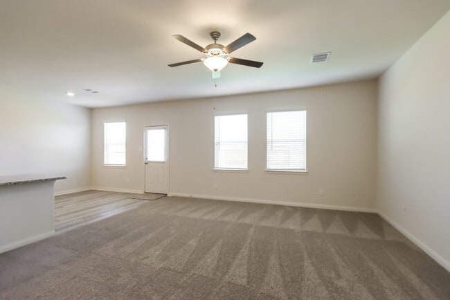 Building Photo - 5911 Littoral Rd