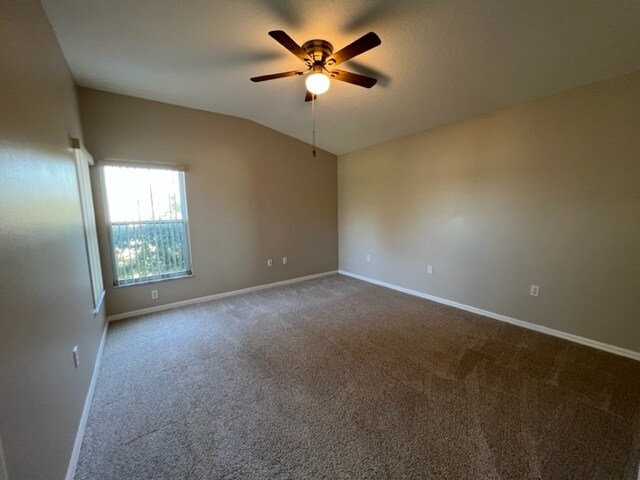 Building Photo - 645 W Sunbird Path