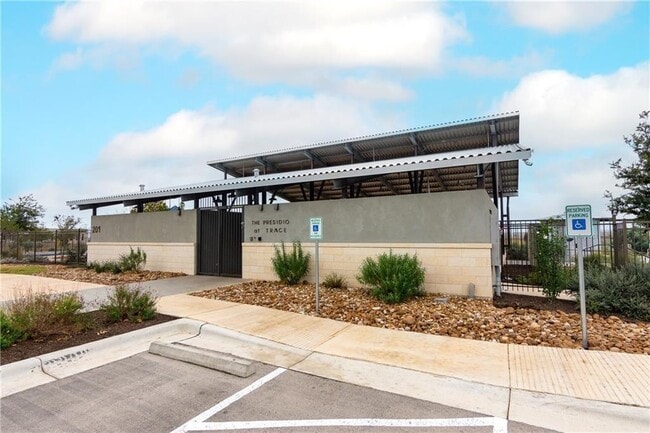 Building Photo - 124 Spiny Lizard Ln