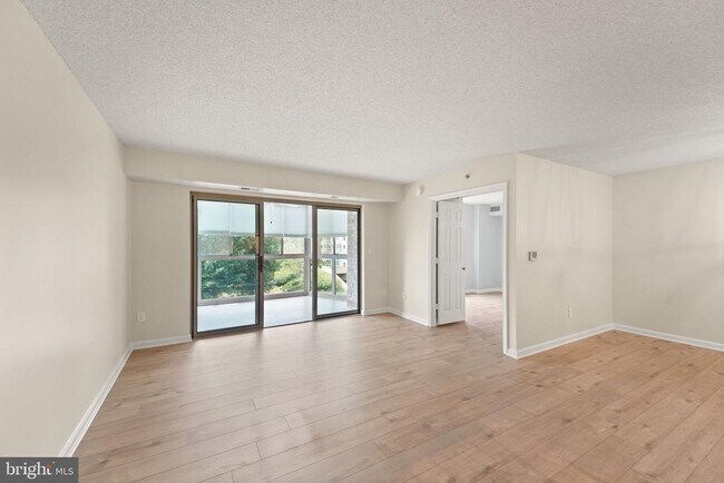 Building Photo - 19385 Cypress Ridge Terrace