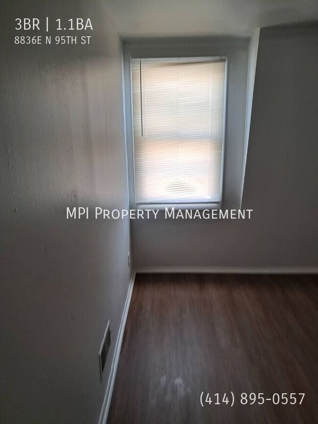 Building Photo - 8836E N 95TH St