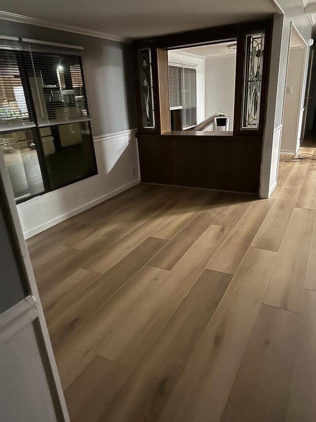 Building Photo - 11285 E Pleasant Lake Rd