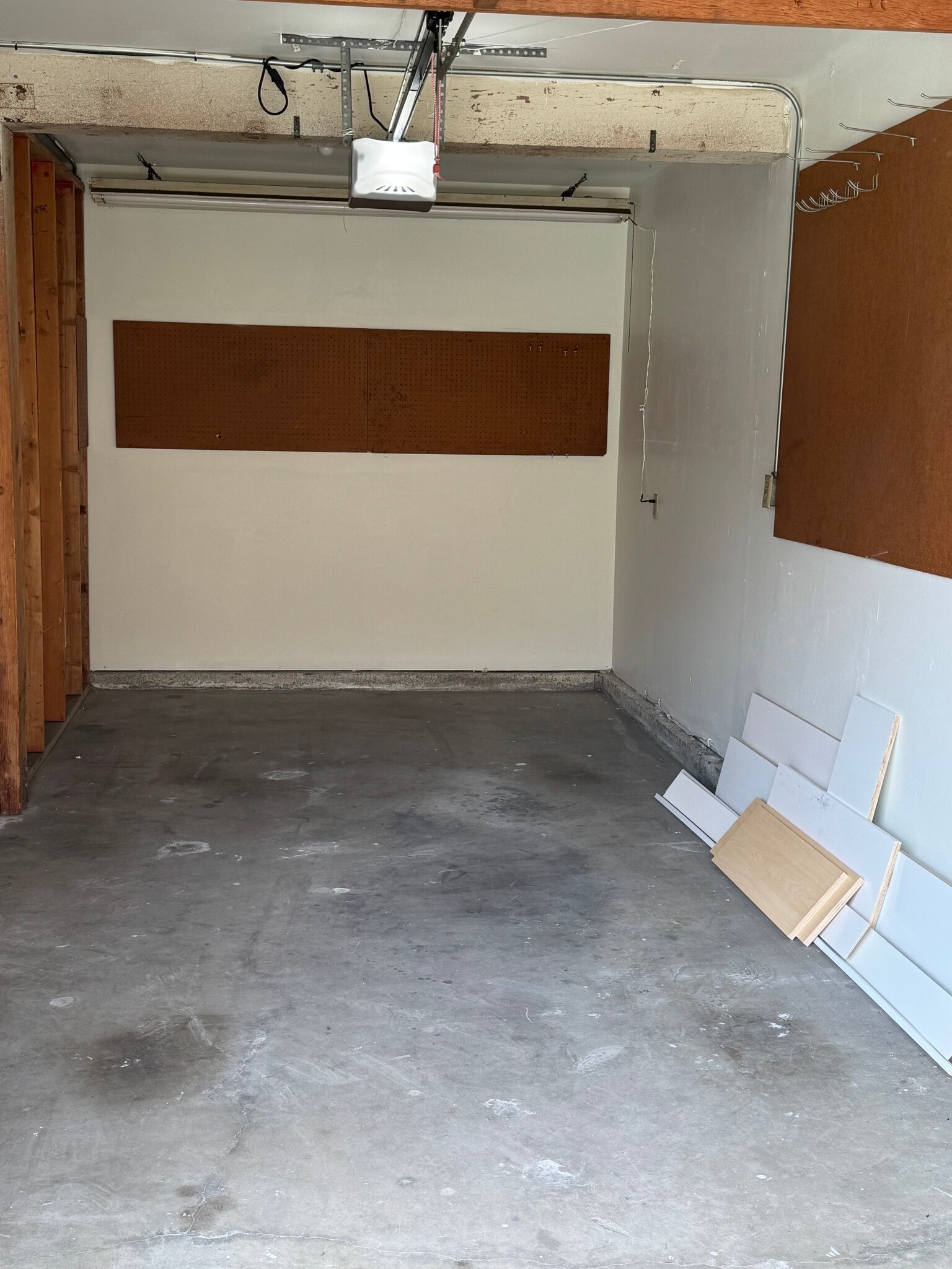 Building Photo - 16702 Sims Ln