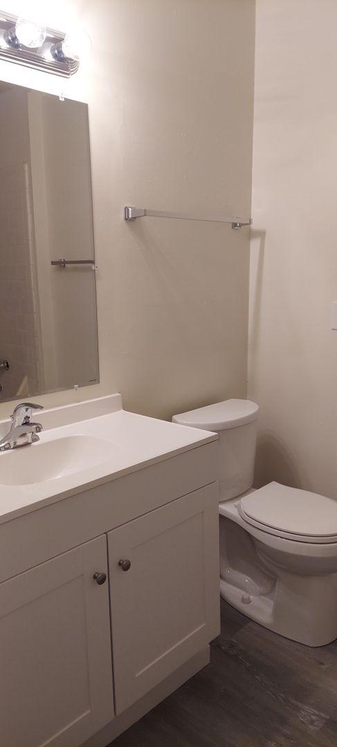 Building Photo - CP253