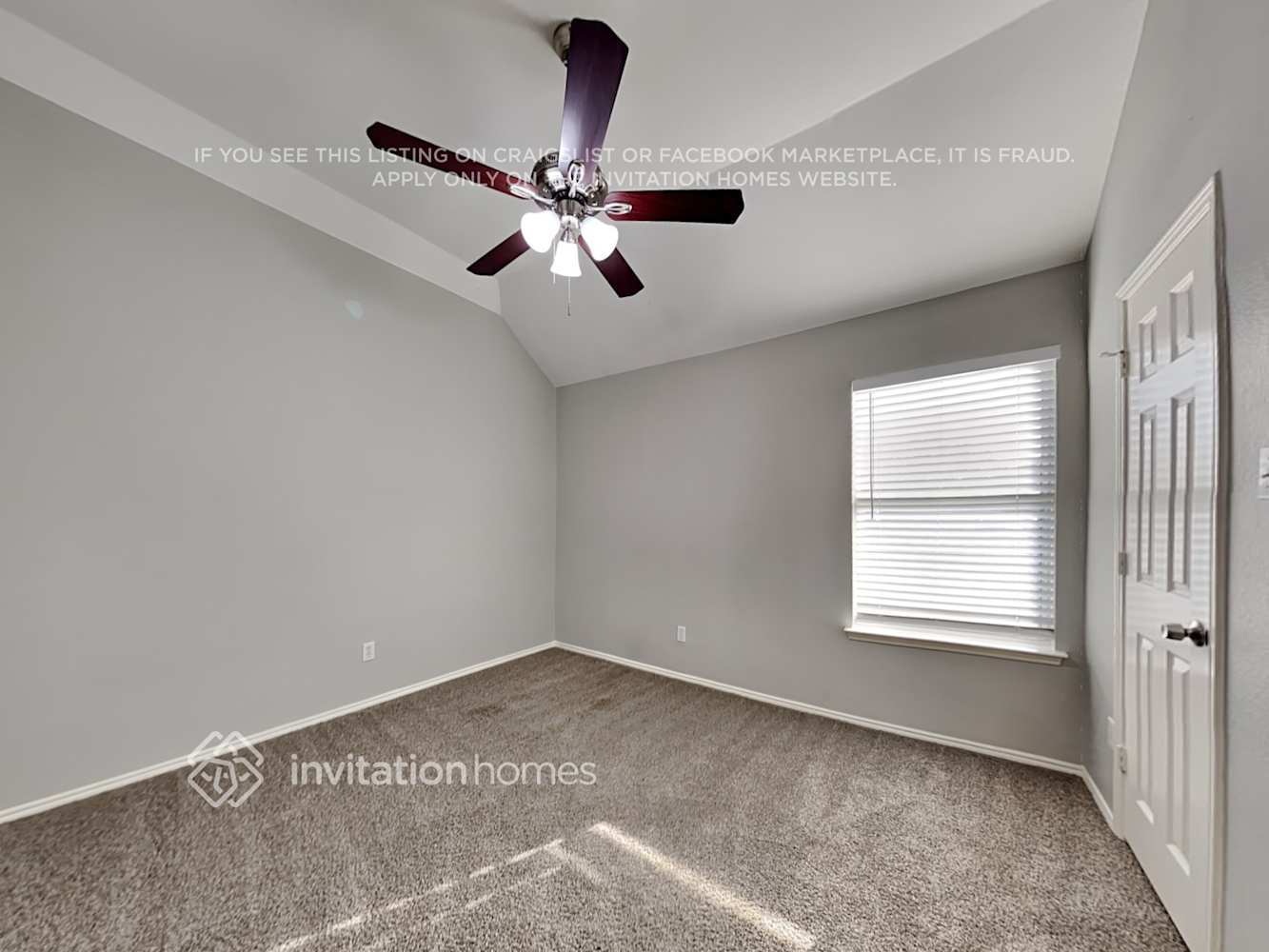 Building Photo - 801 Dayspring Dr