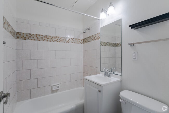 1BR, 1BA - Lexington
