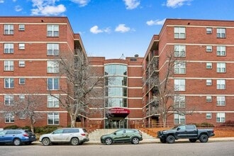 Building Photo - 5955 E 10th Ave