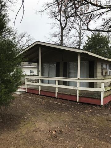 Primary Photo - 1000 Holiday Dr