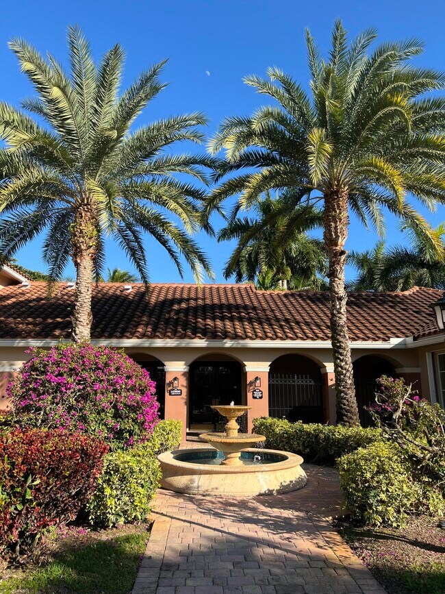Building Photo - 7832 Sonoma Springs Cir