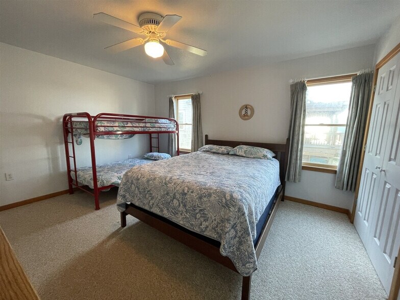 Building Photo - 54120 Marlin Dr