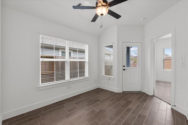 Building Photo - 10123 Crescendo Wy