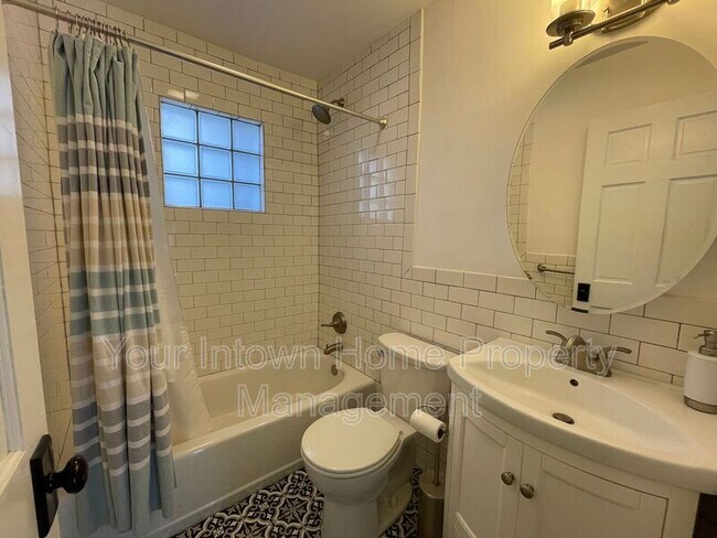 Building Photo - 1355 Euclid Ave NE