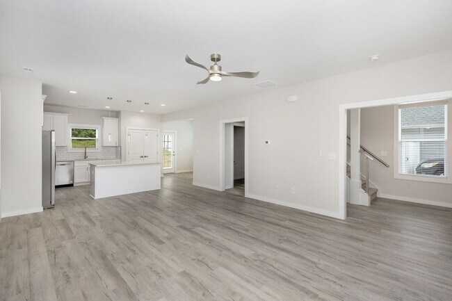 Building Photo - 3 bed 2.5 bath home in Gastonia