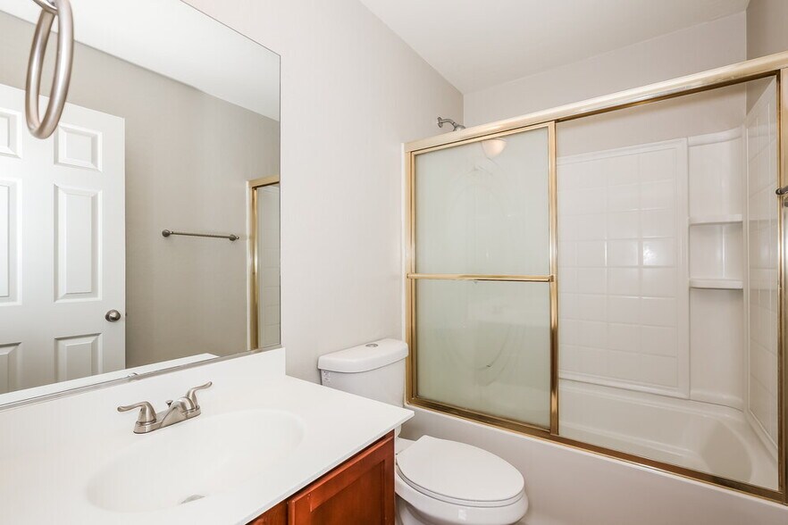 Building Photo - 8958 W Marmo Ave