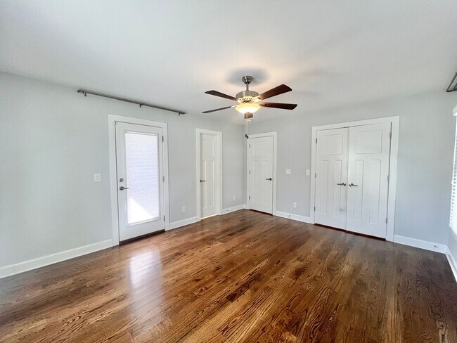 Building Photo - Exceptional 3BD, 2.5BA Downtown Raleigh House with Large Fenced Backyard
