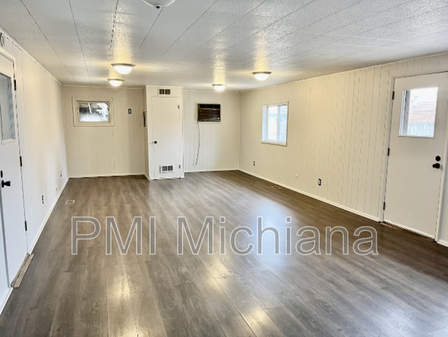 Building Photo - 3407 Kent Ln