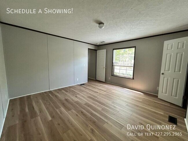 Building Photo - 5603 Heather View Ln