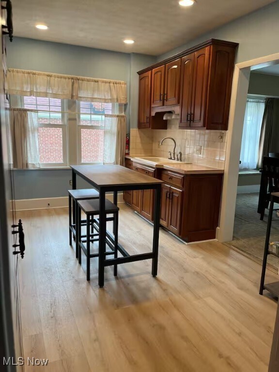 Building Photo - 369 E Tuscarawas Ave