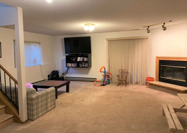 Family room, lower level - 14763 Embry Path