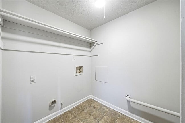 Building Photo - 117 Brittany Ct