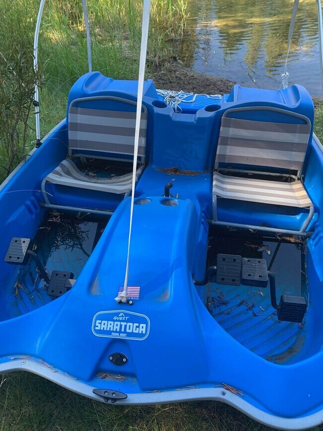 Building Photo - Furnished Riverfront Cabin on the Spring River – 4 Bedrooms, 3 Bathrooms 2,300 sq. ft. | Fully Fu...