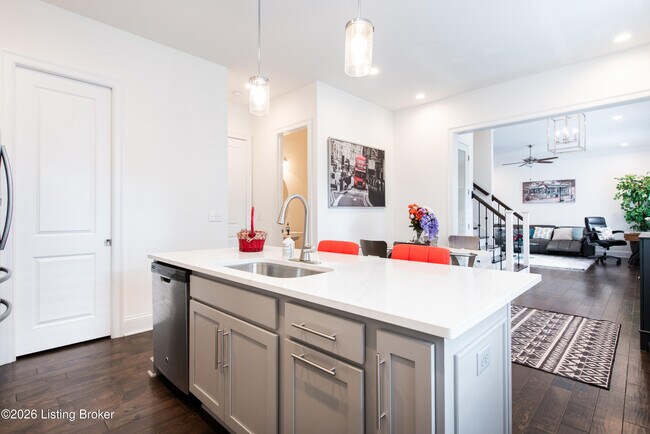 Building Photo - 9507 Civic Way