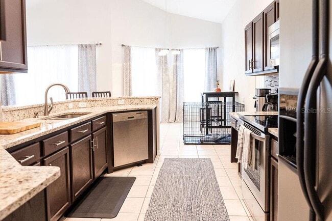 Building Photo - 1282 Paradise Lake Dr